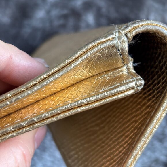 Gold Skull Clutch - Picture 5 of 6